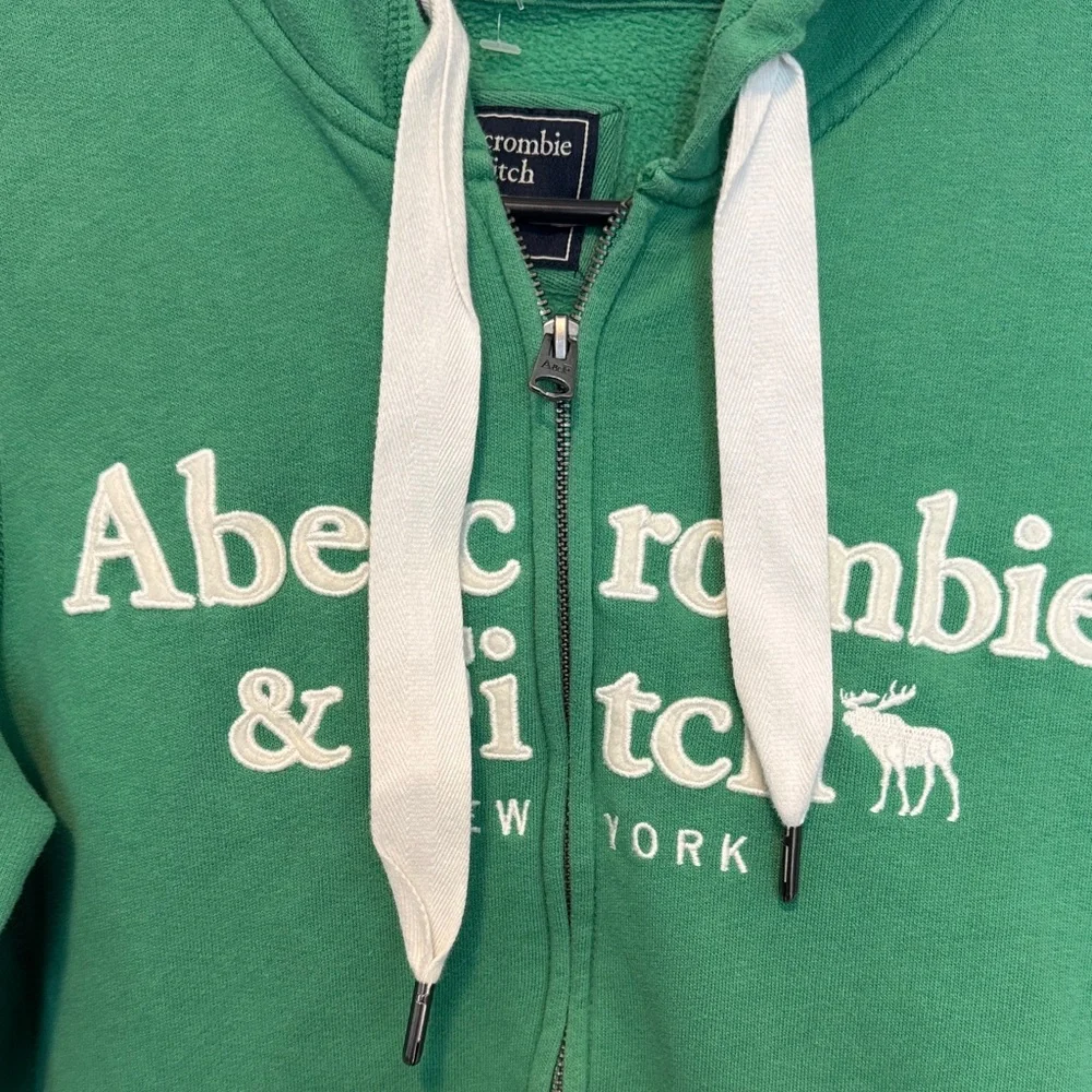 Abercrombie & Fitch Green Hoodie with White Accents - Picture 2 of 4